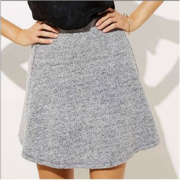 Loft womens gray Sz S pullon flippy skirt - Picture 2 of 8